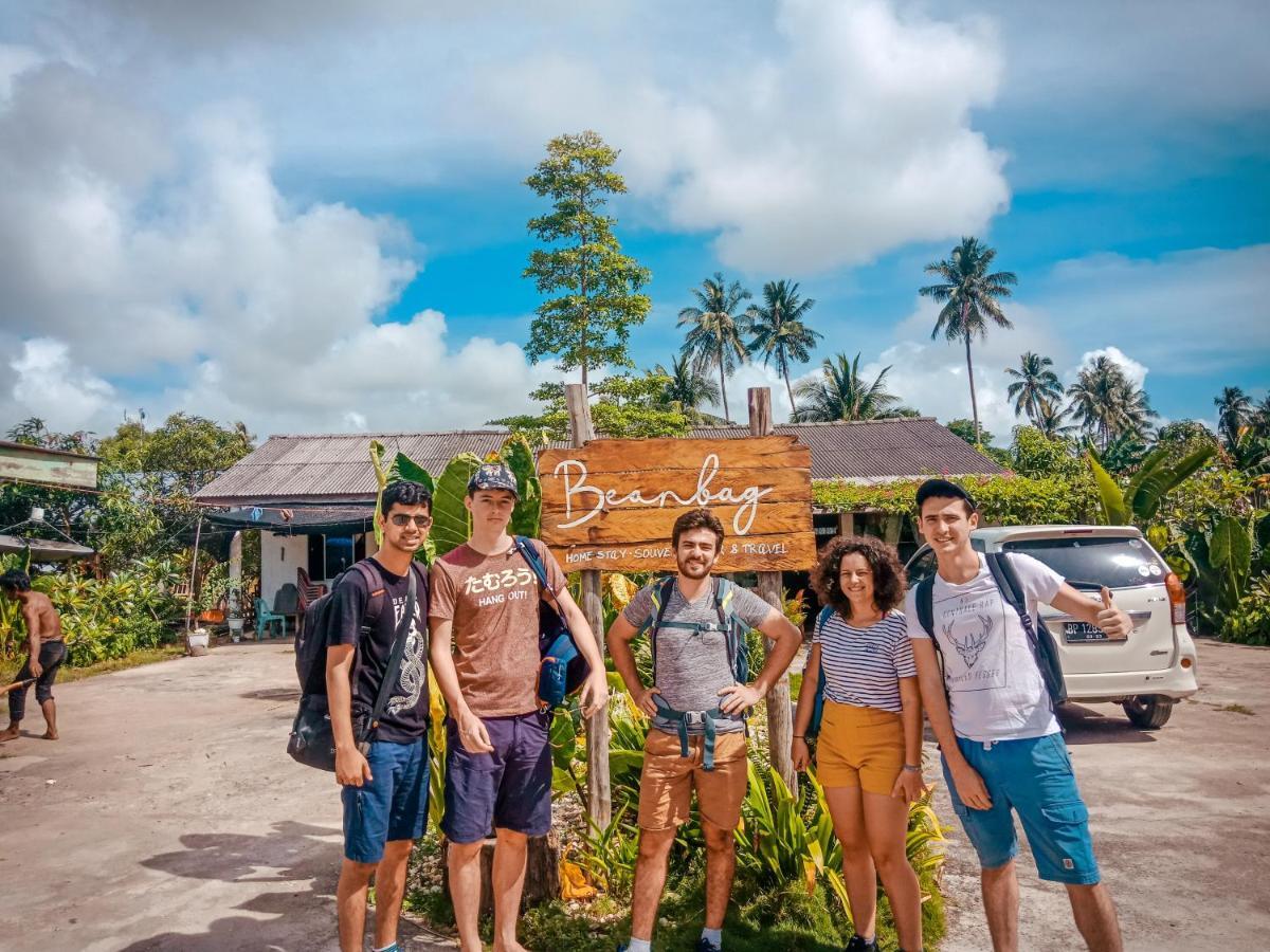 Ostello Beanbag Bintan Backpacker Kangkakawal Esterno foto